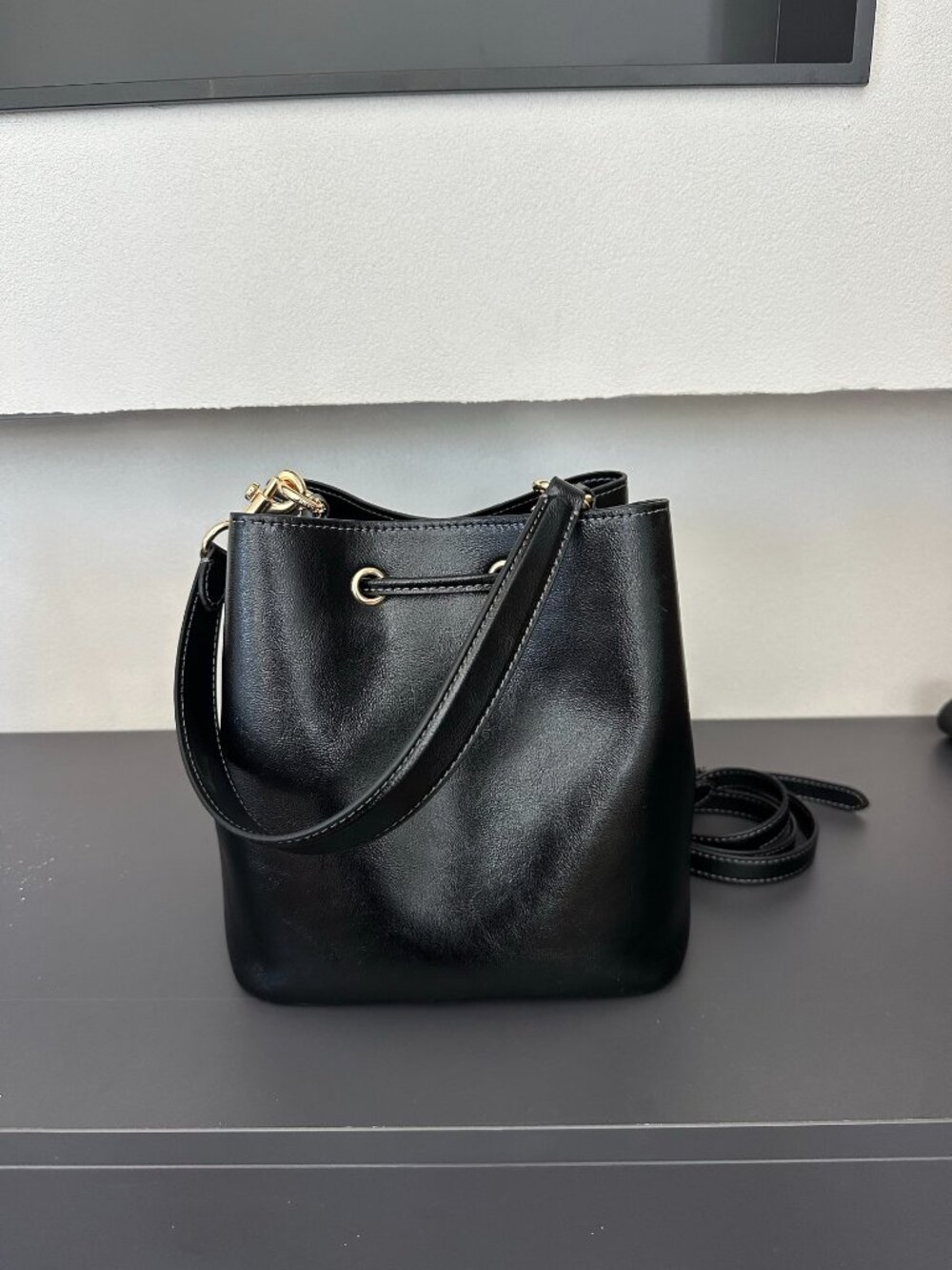 Coach Black Leather Bucket Bag, Detachable Shoulder Strap, New Without Tags - Picture 7 of 9